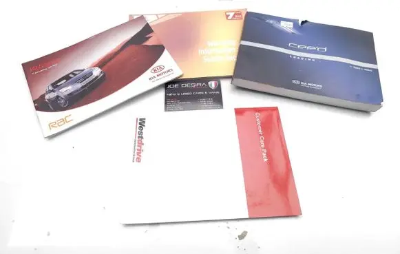 KIA Ceed Owners service history hand book 