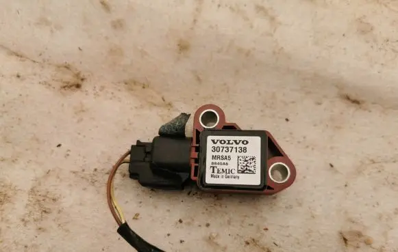 Volvo S40 Airbag deployment crash/impact sensor 8840A6 30737138