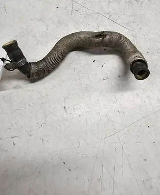 Volvo V70 Engine coolant pipe/hose