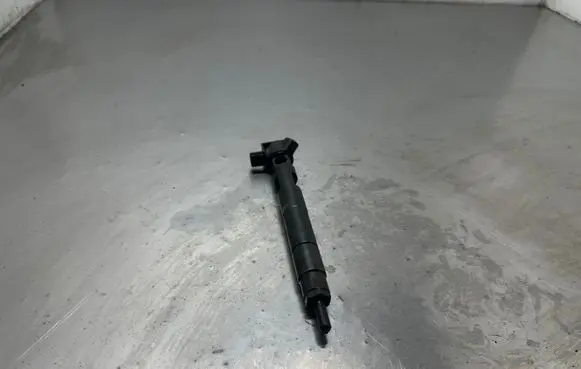Mercedes-Benz E W212 Fuel injector A6510704987 28342997 1218503345883