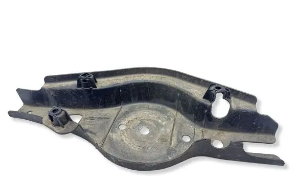 Volvo XC40 Rear underbody cover/under tray 32221530