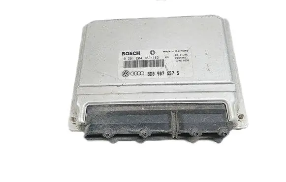 Audi A4 S4 B5 8D Engine control unit/module 8D0907557S
