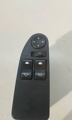 BMW 5 E34 Electric window control switch 8360887 034489