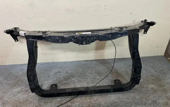 Jeep Grand Cherokee Radiator support slam panel bracket P68234971AC M149770 M1497705119