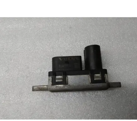 Volvo XC90 Glow plug pre-heat relay 31459300