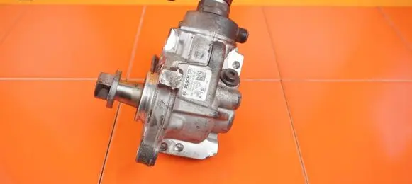Peugeot Partner III Fuel injection high pressure pump 0445010761 19MB53