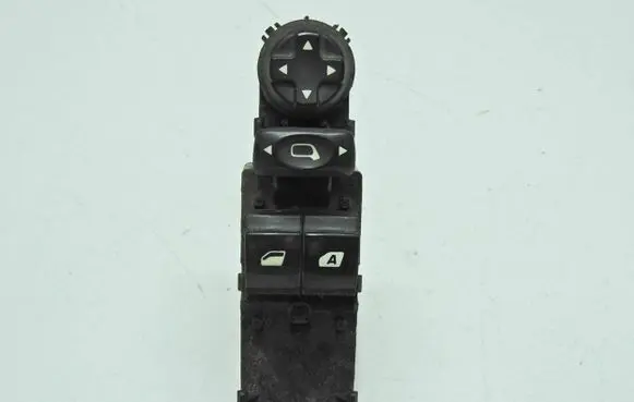Citroen DS3 Quarter vent window switch 