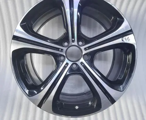 Mercedes-Benz C W206 R19 alloy rim 