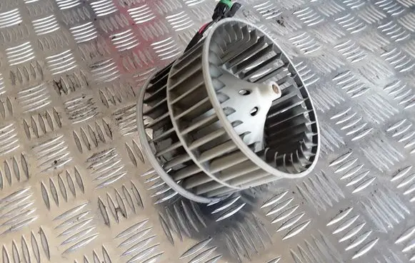 Renault Espace III Heater fan/blower 0130063506