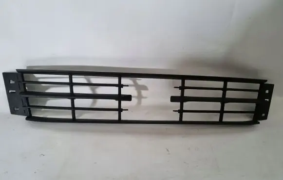 Skoda Fabia Mk3 (NJ) Front bumper lower grill 6V0853677A