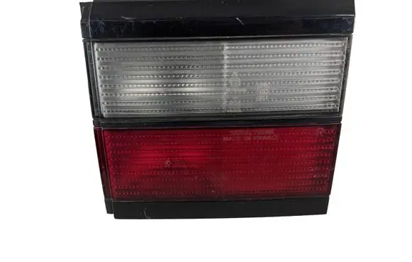 Volkswagen PASSAT B3 Tailgate rear/tail lights 333945108