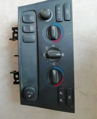 Volvo V70 Climate control unit 9452367 0QW29E M6M27300016