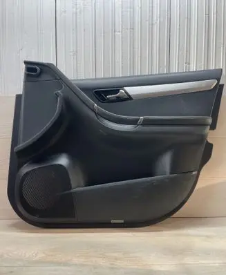 Mercedes-Benz R W251 Front door card panel trim 