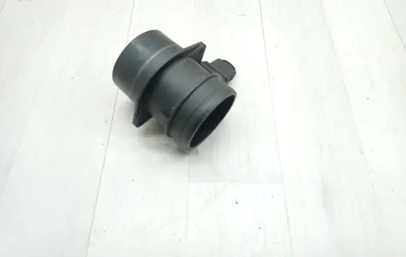 Audi A3 S3 8P Mass air flow meter 03G906461C 0281002735