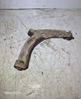 Volkswagen Transporter - Caravelle T5 Front lower control arm/wishbone