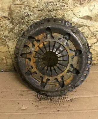 Toyota Yaris Pressure plate 