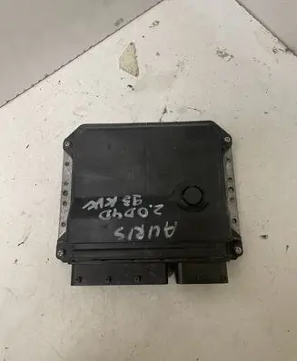 Toyota Auris 150 Engine control unit/module 8966102D91