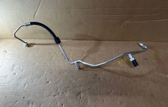 Audi Q3 F3 Air conditioning (A/C) pipe/hose 5QF820741N