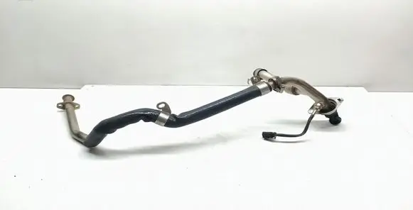 BMW 5 F10 F11 EGR valve line/pipe/hose 7823991