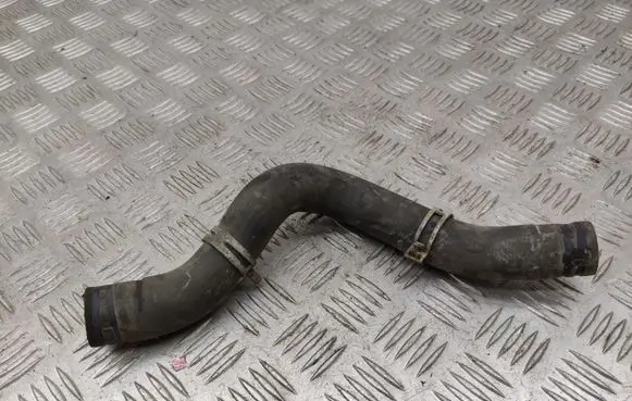 Ford Fiesta Engine coolant pipe/hose