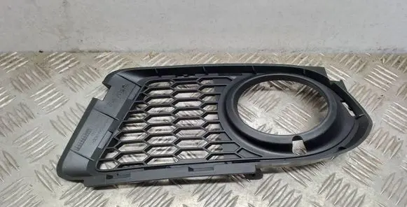 BMW 3 E92 E93 Front fog light trim/grill 51118041181