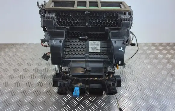 Peugeot 508 Interior heater climate box assembly 9688246480