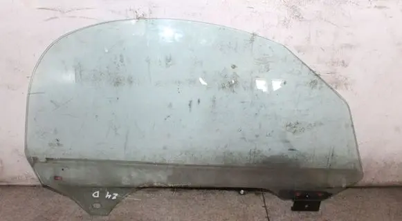 BMW Z4 E85 E86 Front door window/glass (coupe) 