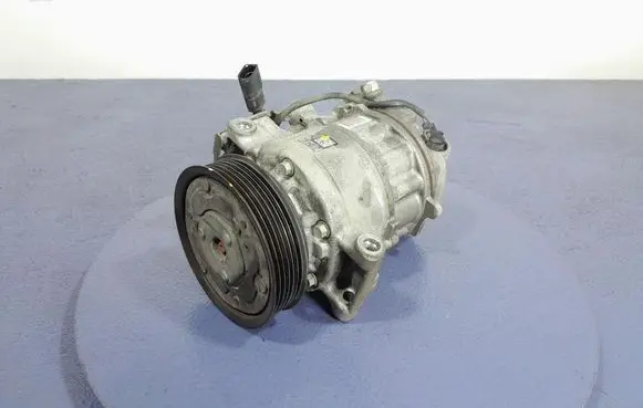 Audi Q7 4L Air conditioning (A/C) compressor (pump) 4M0816803L