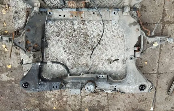 Volvo V70 Front axle beam 