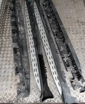 Mercedes-Benz GLC X253 C253 Thresholds for All-terrain vehicles A2536980300 A2536980400