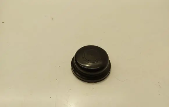 Volkswagen Golf II Headlight/headlamp dust cover 191512135
