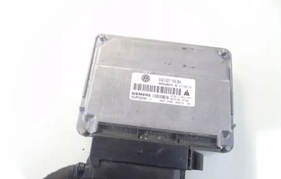 Volkswagen Touareg I Transfer box differential control unit 0AD927755BA 5WP22091