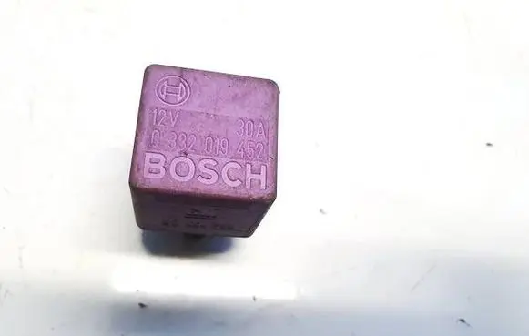 Opel Corsa B Other relay 90464759 0332019452