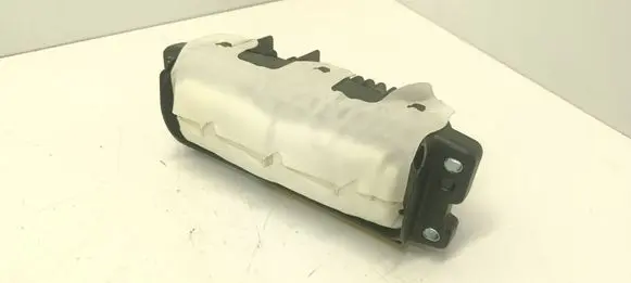 Audi Q3 8U Passenger airbag 8U0880204C