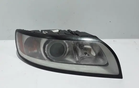Volvo V50 Headlight/headlamp 31265695