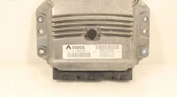 Renault Megane II Engine control unit/module ECU 8200321263