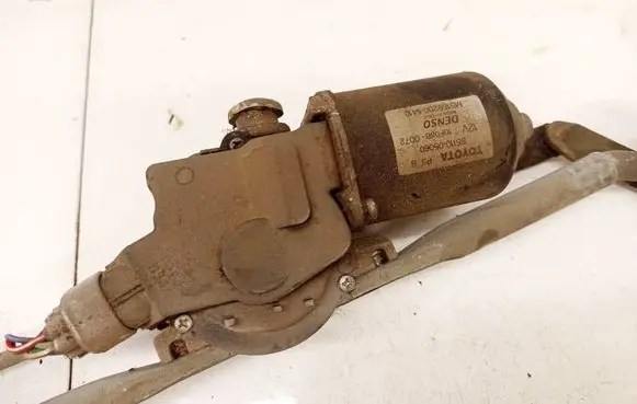 Toyota Avensis T250 Wiper motor 8511005060