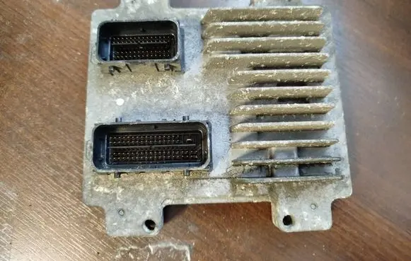Opel Corsa C Engine control unit/module 55583739