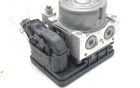 Mazda 3 II ABS Pump BPM5437A0