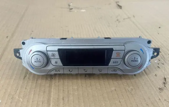 Ford Kuga I Climate control unit 7M5T18C612CK 0259A WB2B58966