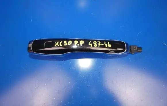 Volvo XC90 Front door exterior handle 