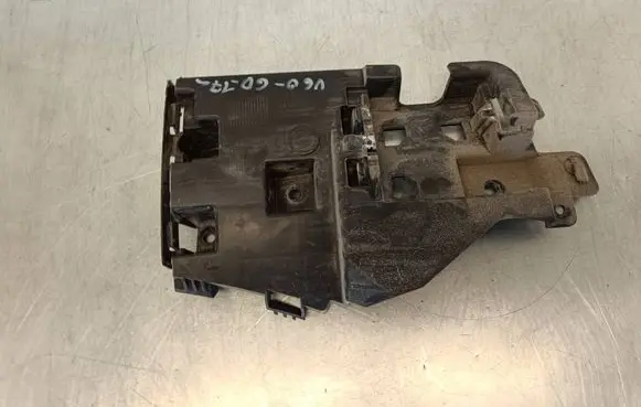 Volvo V60 Rear bumper mounting bracket 31352285