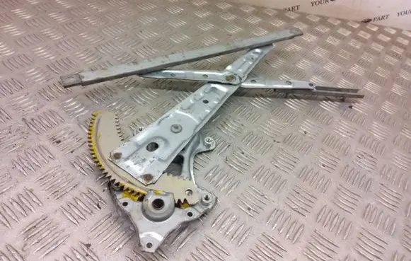 Mitsubishi Outlander Front door window regulator with motor