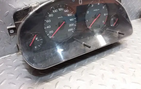 Subaru Legacy Speedometer (instrument cluster) 85012AE200