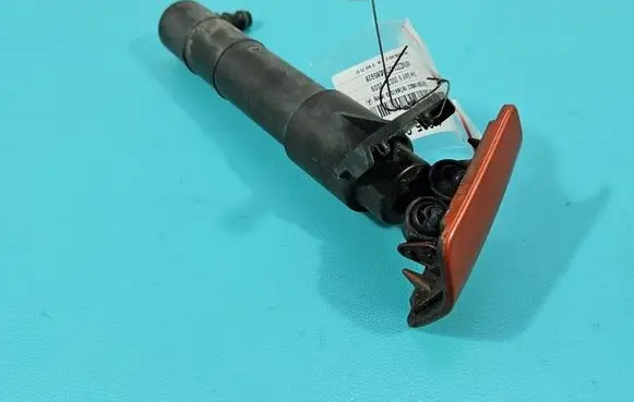 Volkswagen Golf V Headlight washer spray nozzle 1K6955978A IMPRK1605673