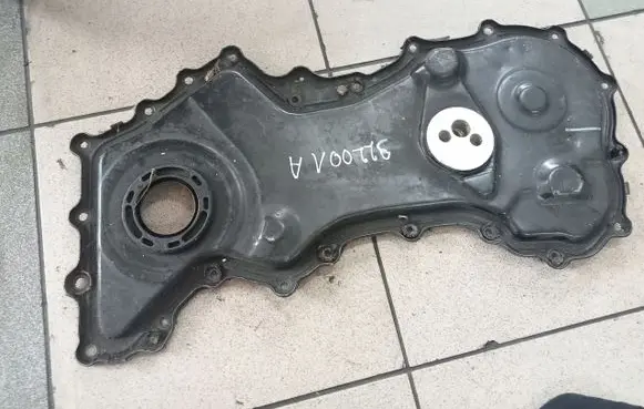 Renault Trafic II (X83) Timing chain cover M9R786