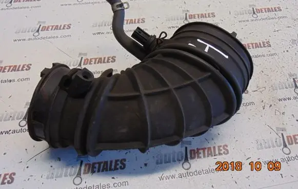 Honda CR-V Air intake hose/pipe