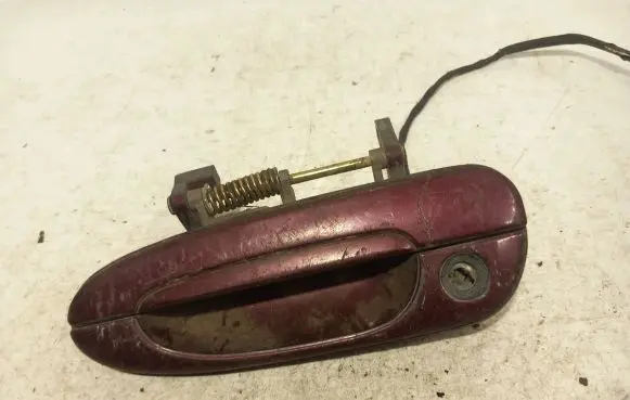 Mazda 626 Front door exterior handle