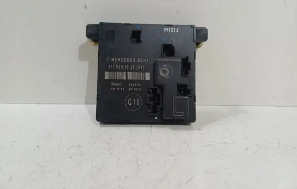 Mercedes-Benz E W211 Door control unit/module 2118201526