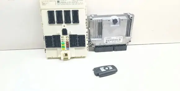 BMW 3 F30 F35 F31 Engine ECU kit and lock set 8573257 0281019680 9314237